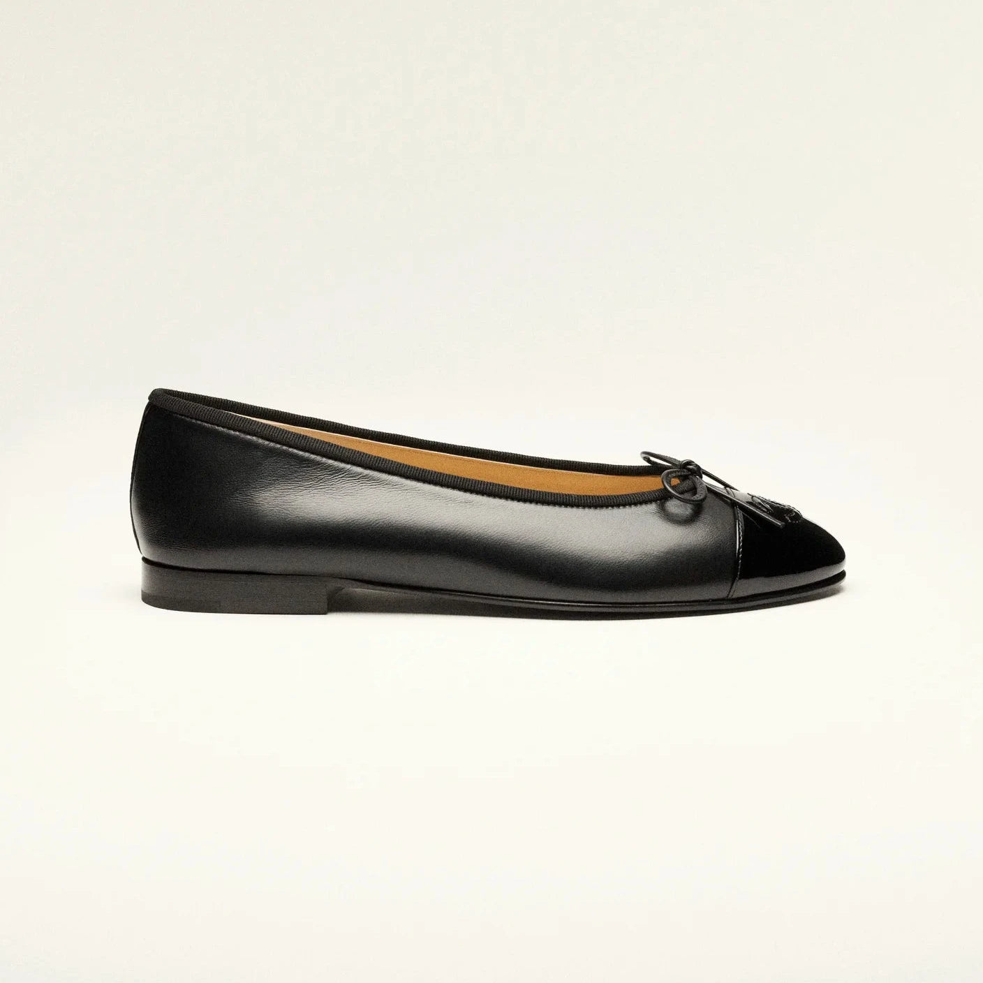 C Ballet Flats